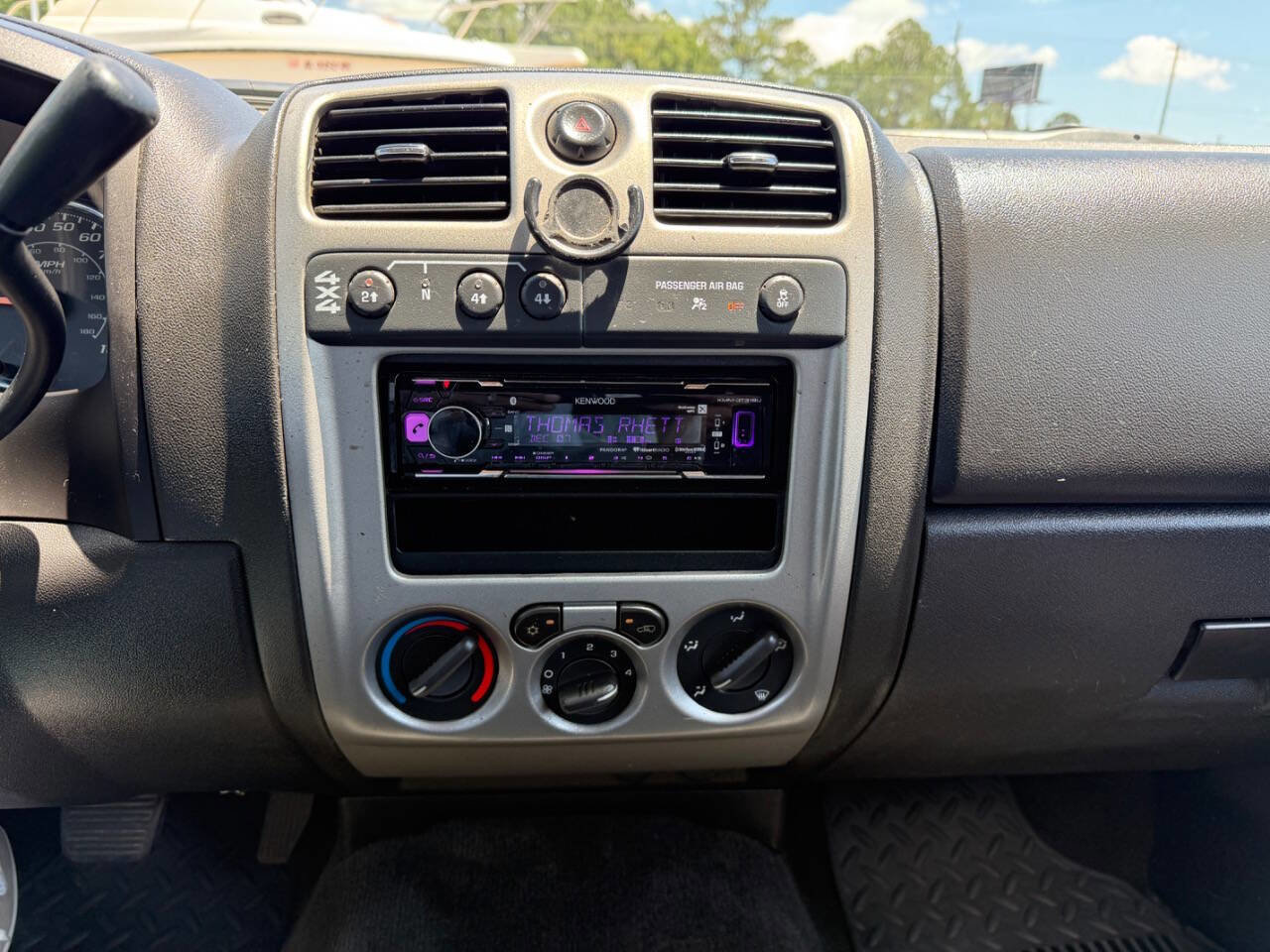 Used 2012 Chevrolet Colorado LT AWD/4WD image 12