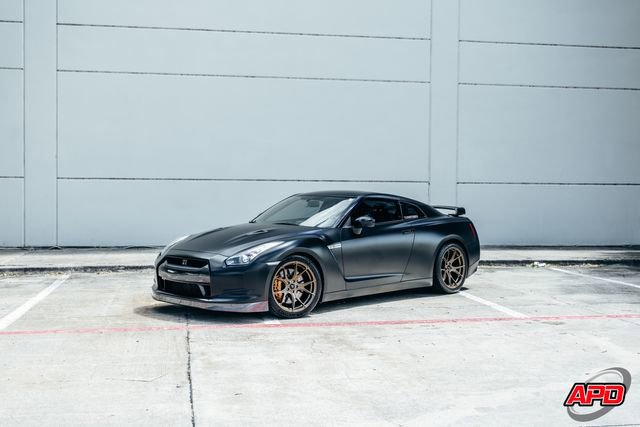 Used 2010 Nissan GT-R Premium AWD/4WD image 19