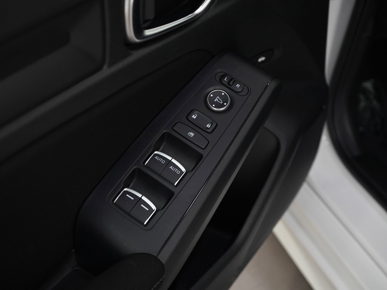 Used 2025 Honda Civic Sport image 16