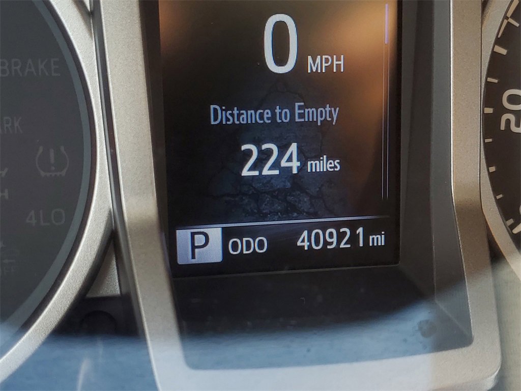 Certified 2023 Toyota Tacoma SR5 image 23