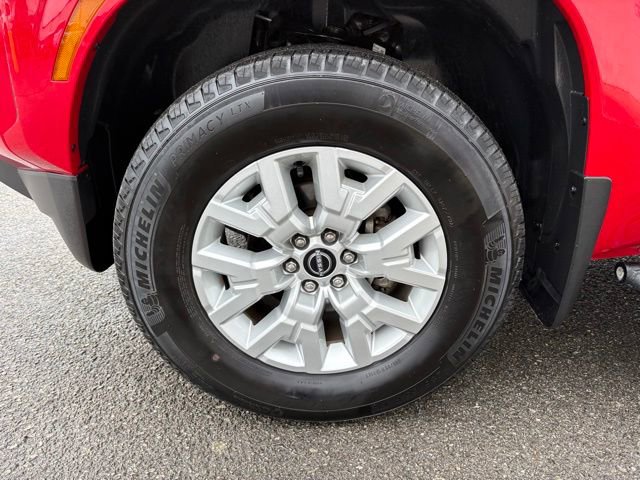 Used 2023 Nissan Frontier SV w/ Tow Package image 13