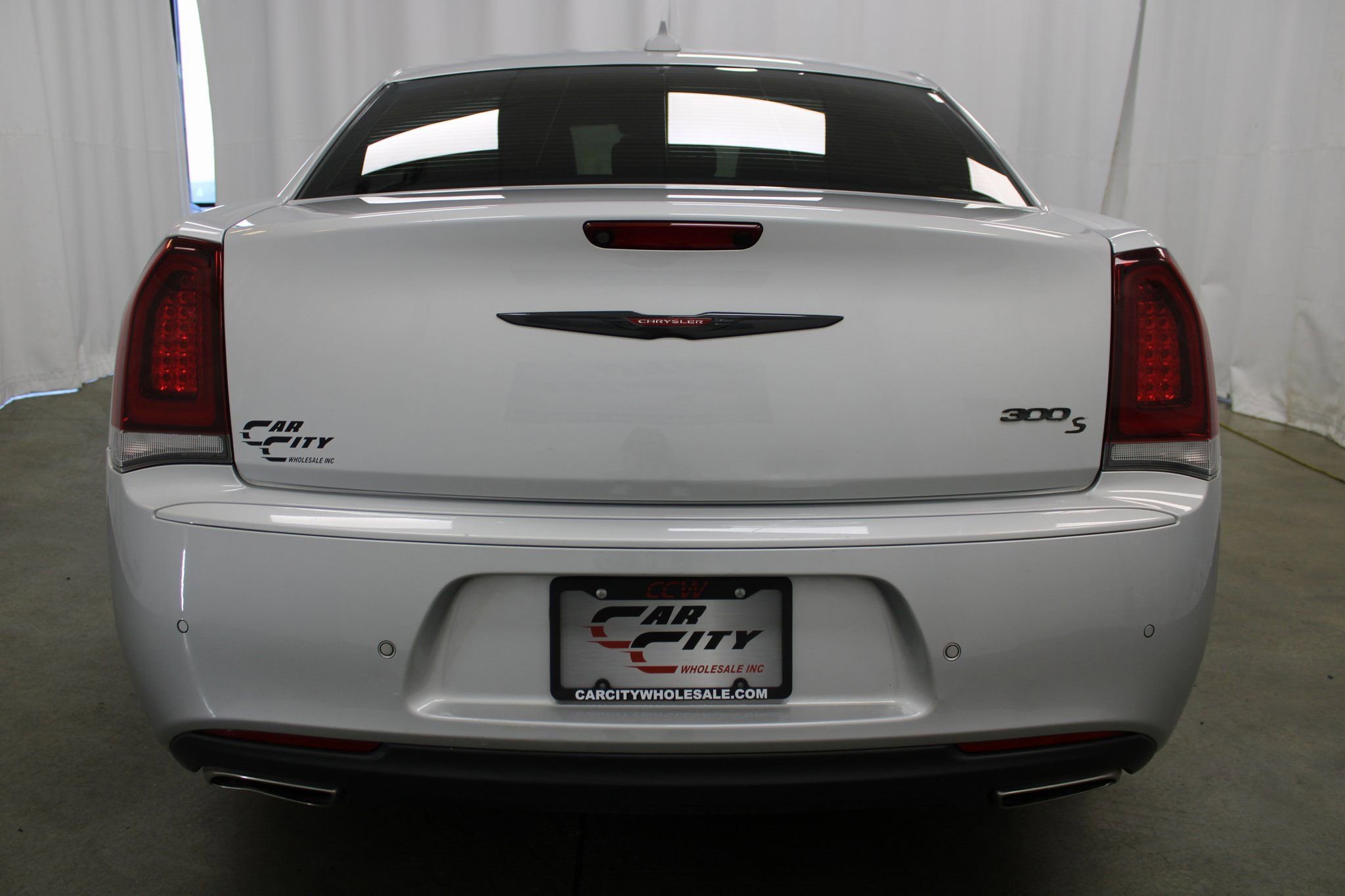 Used 2021 Chrysler 300 S image 8