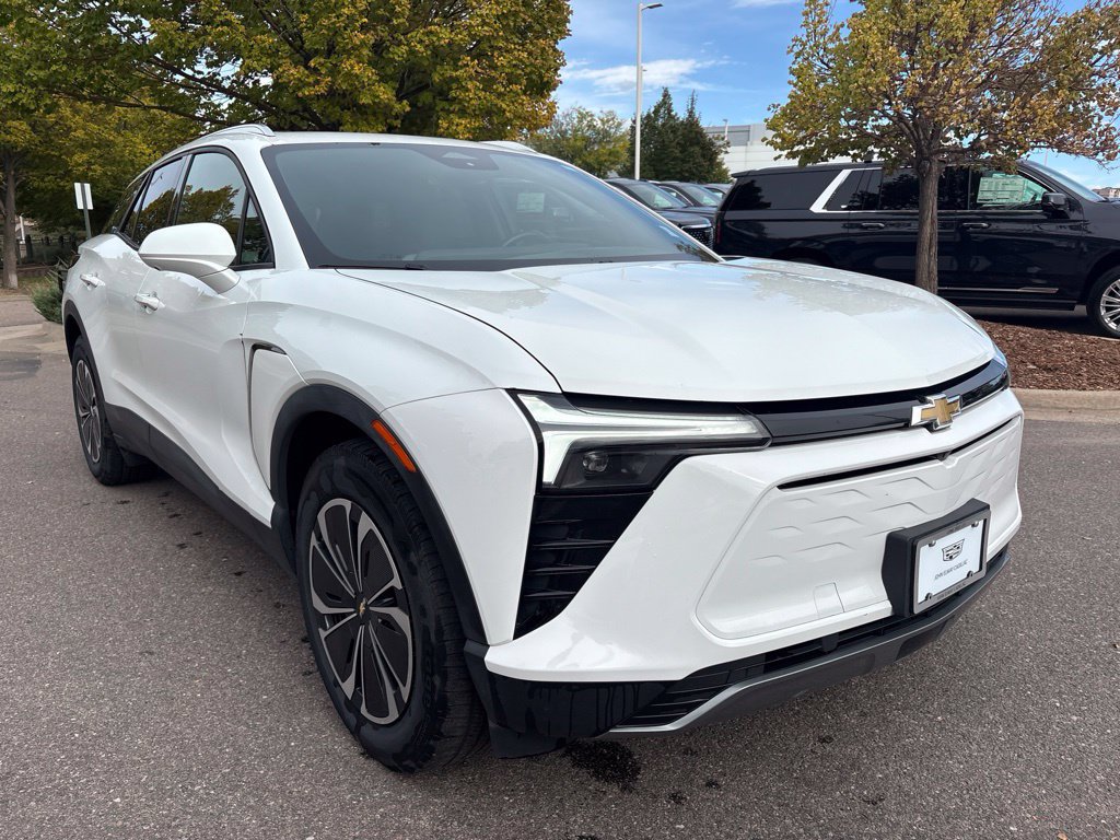 Used 2024 Chevrolet Blazer EV LT AWD/4WD image 7