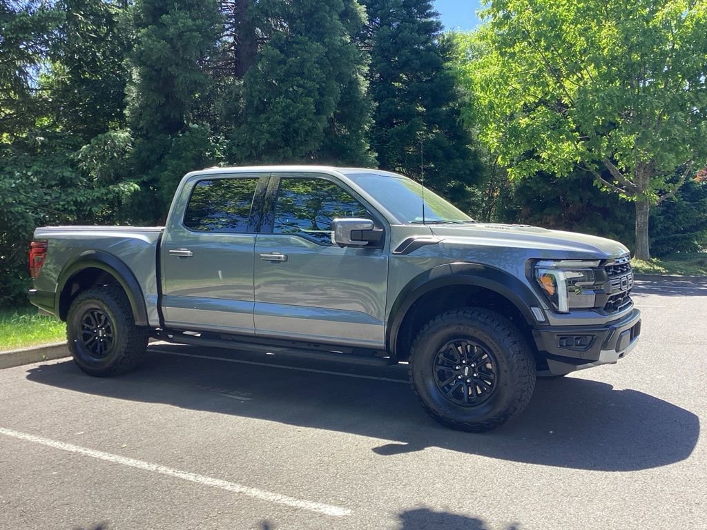 Used 2024 Ford F150 Raptor AWD/4WD image 9