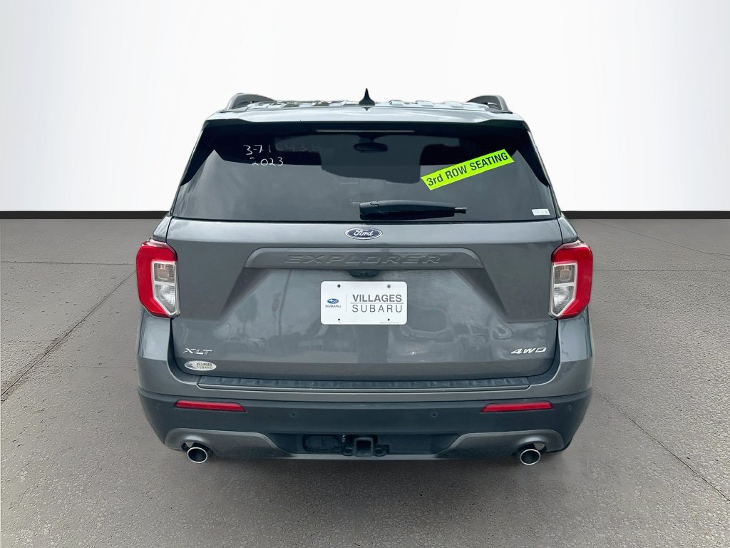 Used 2023 Ford Explorer XLT w/ Equipment Group 202A AWD/4WD image 6