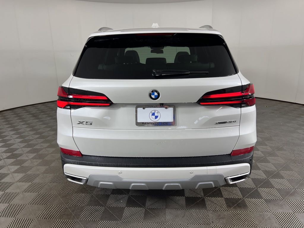 New 2026 BMW X5 xDrive40i w/ Climate Comfort Package image 3