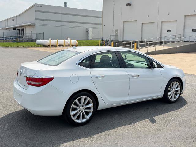 Used 2012 Buick Verano FWD image 4