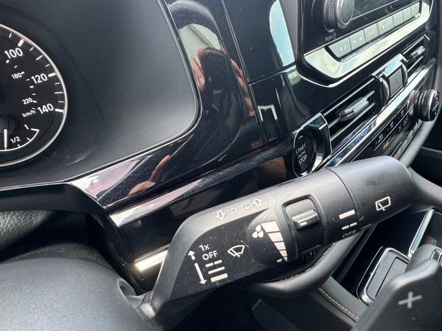 Used 2025 Nissan Pathfinder Rock Creek image 12