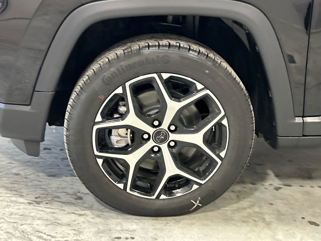 New 2026 Jeep Compass Limited w/ Sun, Sound & Navigation Group image 11