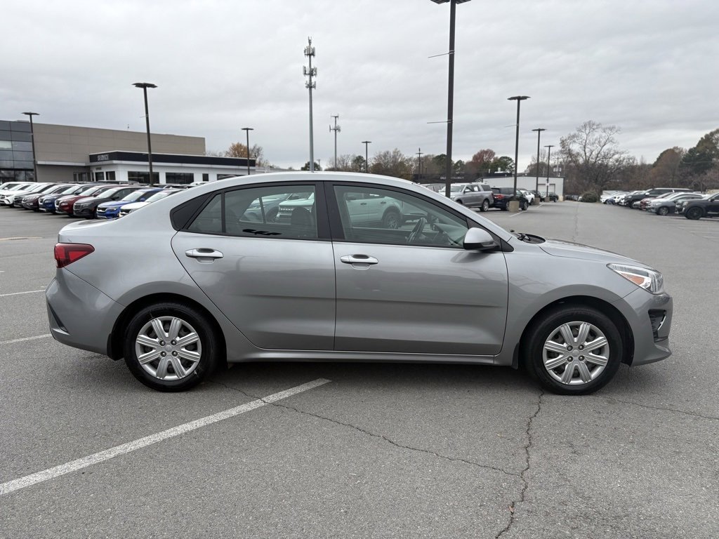 Used 2022 Kia Rio S image 9