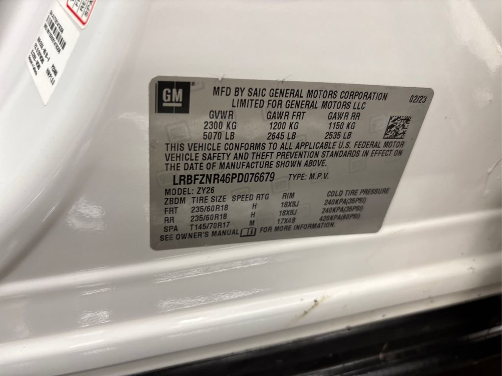 Used 2023 Buick Envision Essence image 17