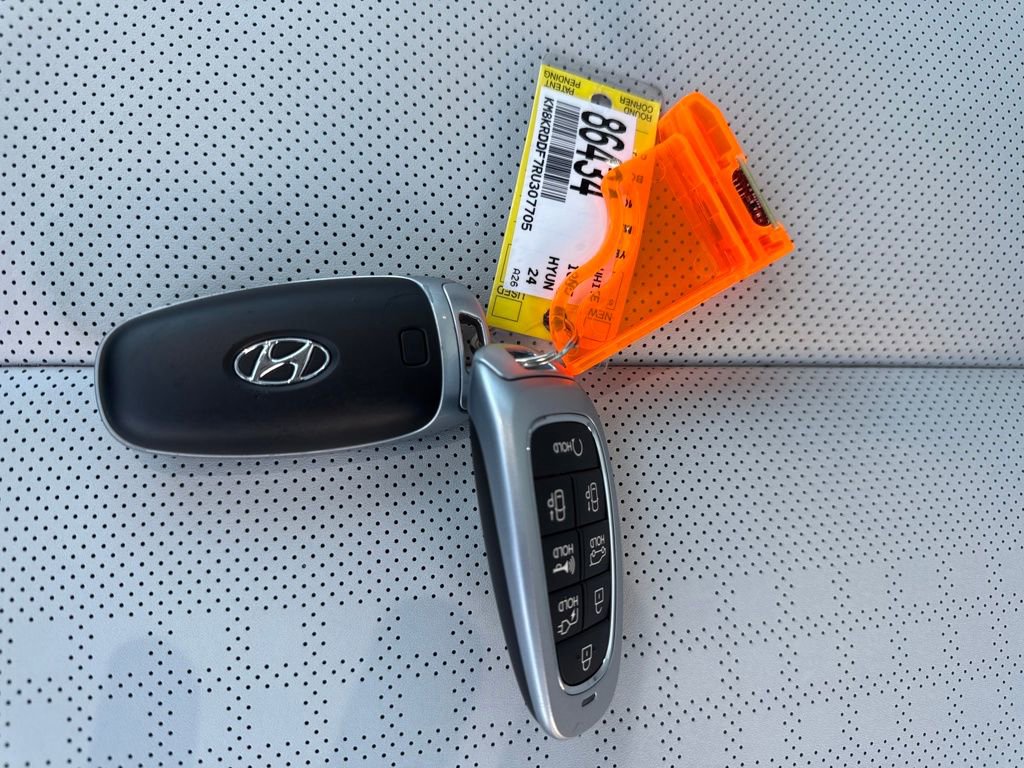 Used 2024 Hyundai Ioniq 5 Limited image 31