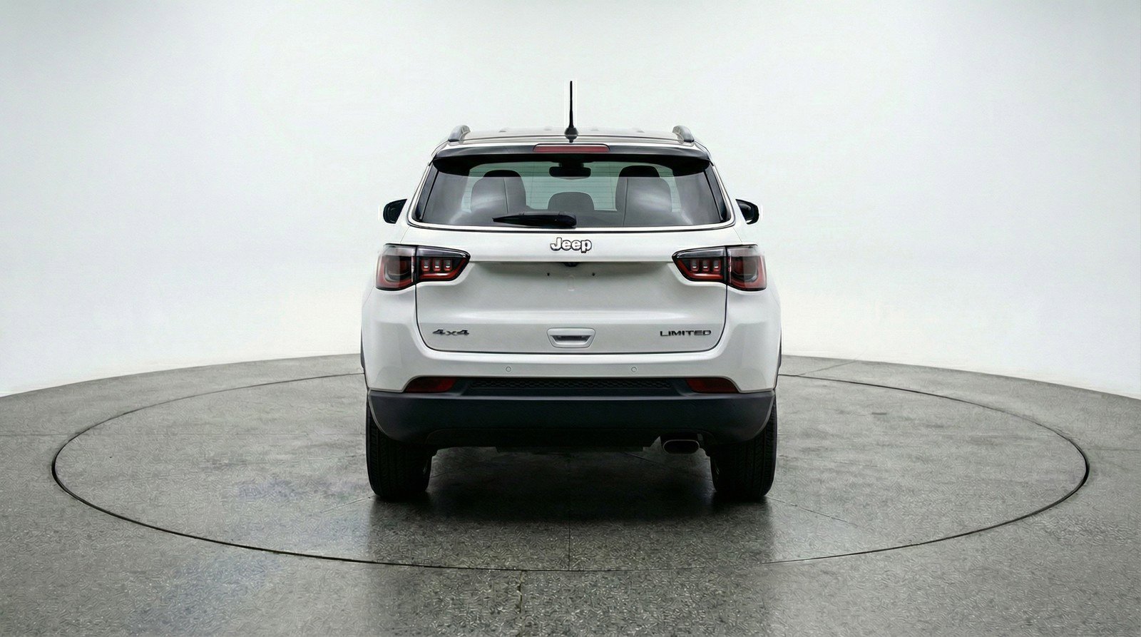 Used 2025 Jeep Compass Limited AWD/4WD image 7
