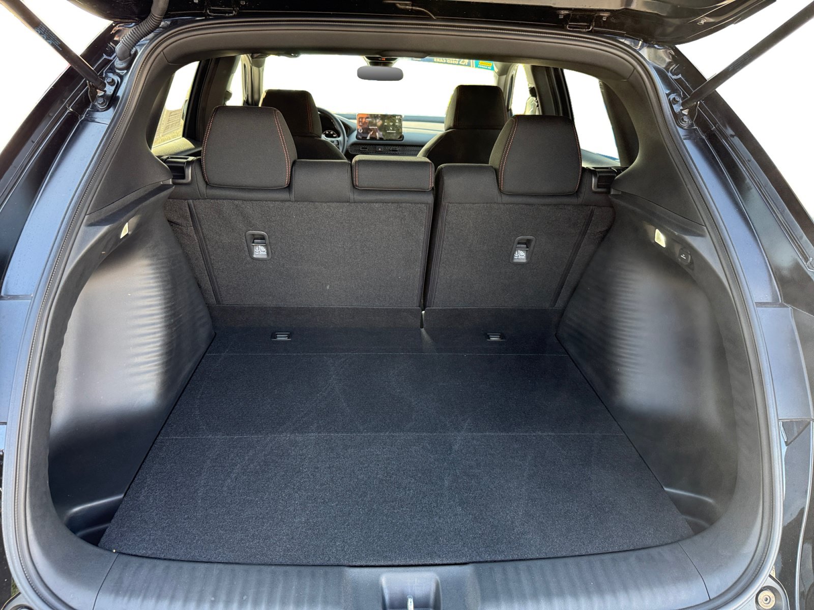 Certified 2026 Honda HR-V Sport image 17
