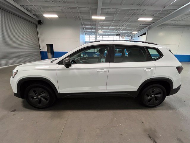 Used 2025 Volkswagen Taos S FWD image 5
