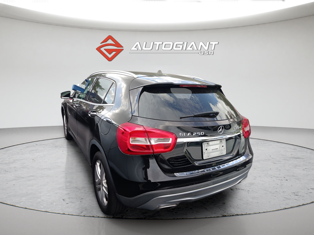 Used 2016 Mercedes-Benz GLA 250 4MATIC image 4