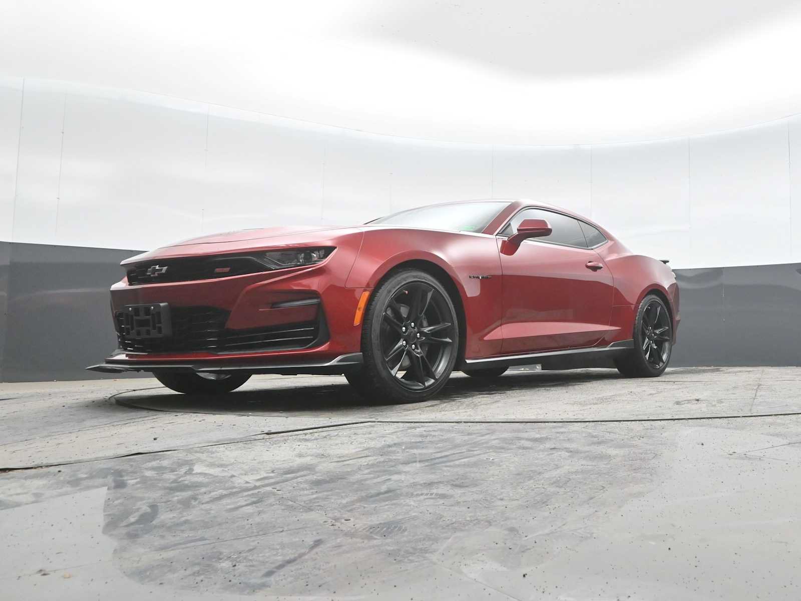 Used 2022 Chevrolet Camaro SS RWD image 26