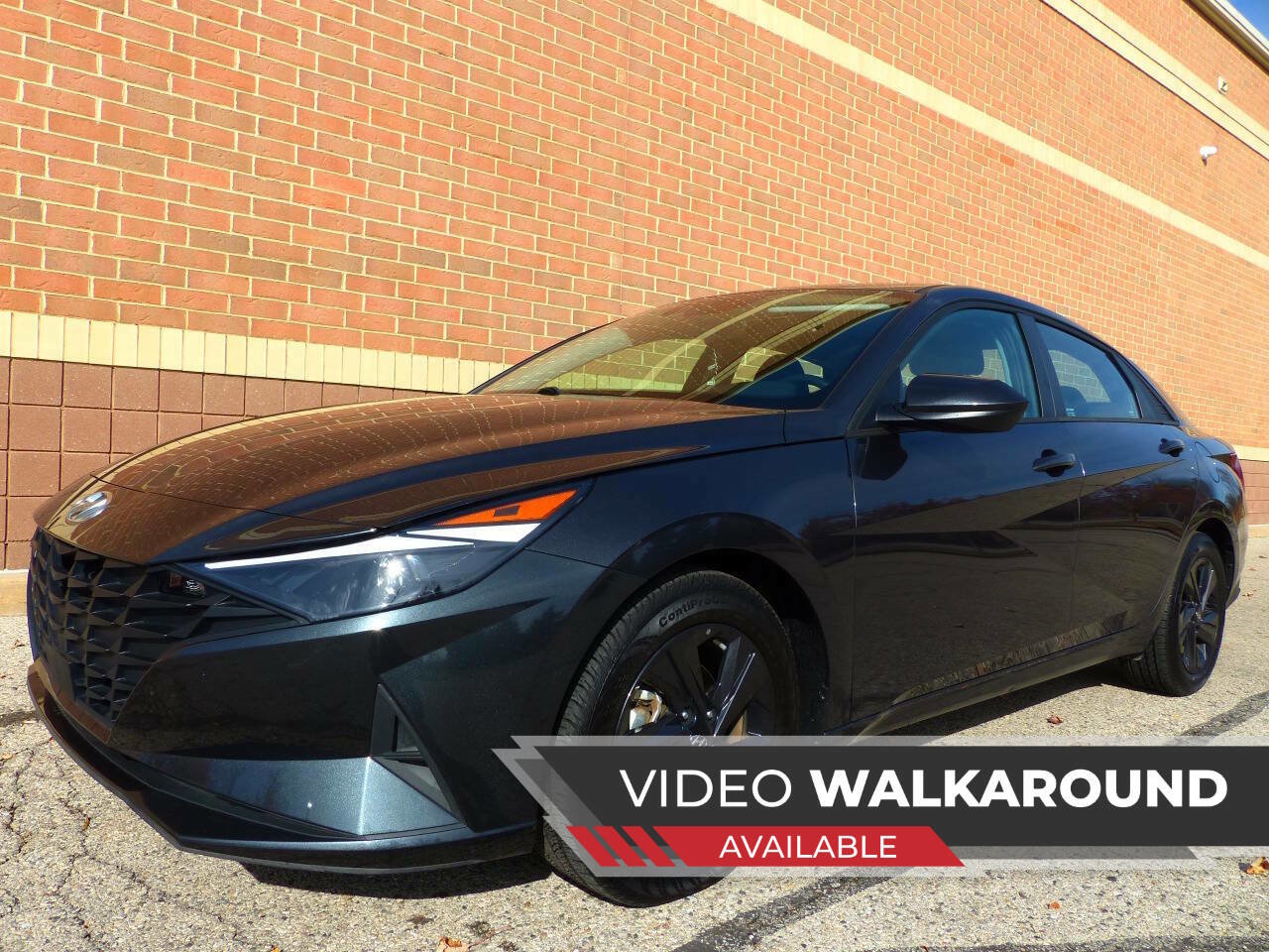 Used 2021 Hyundai Elantra SEL w/ Convenience Package