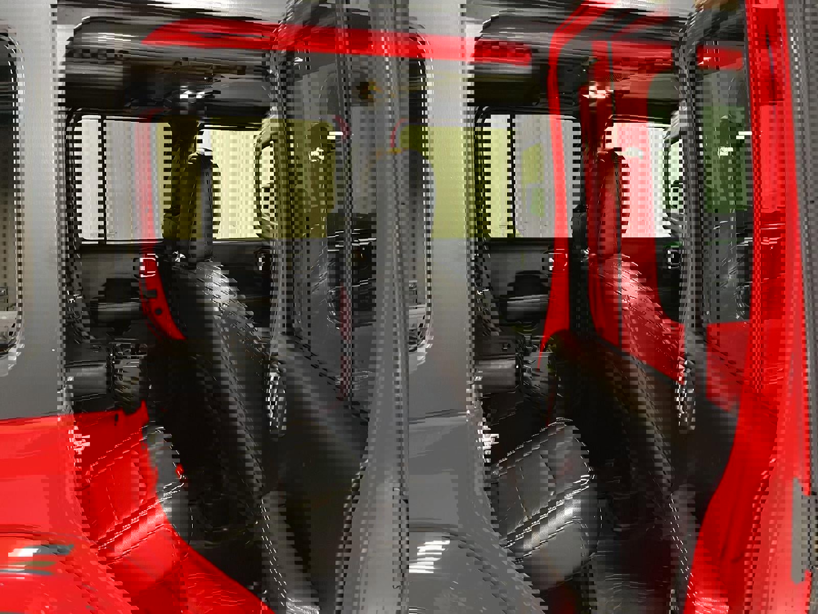 Used 2019 Jeep Wrangler Unlimited Sahara image 13