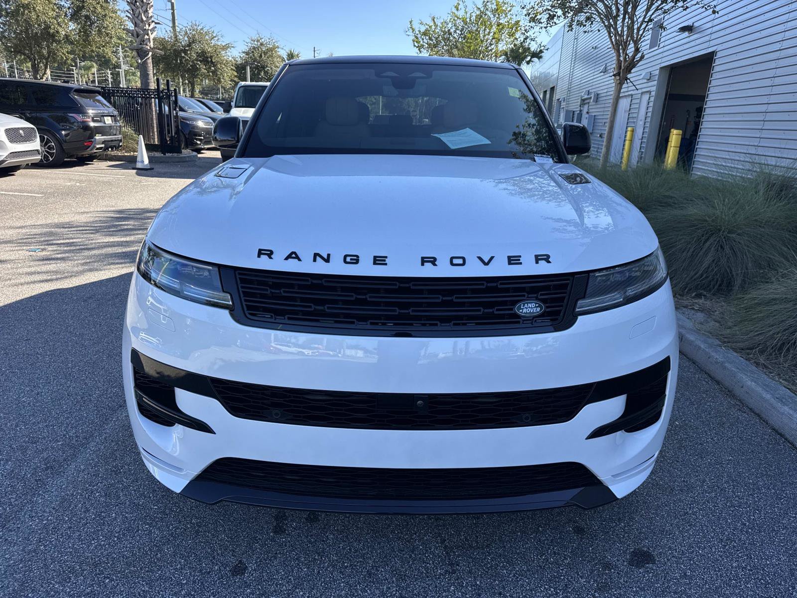 Certified 2026 Land Rover Range Rover Sport Autobiography AWD/4WD image 8
