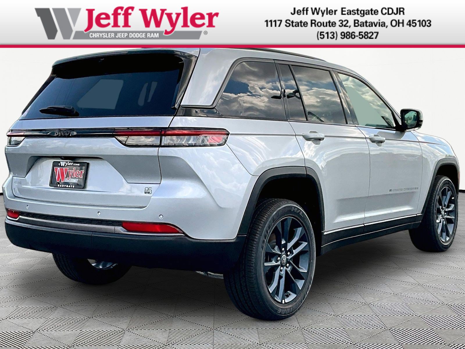 New 2026 Jeep Grand Cherokee Limited AWD/4WD image 7