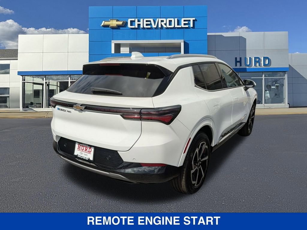 New 2025 Chevrolet Equinox EV LT AWD/4WD image 4