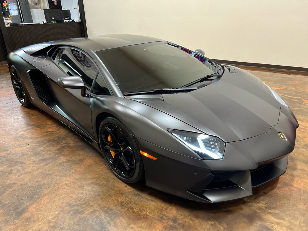Used 2012 Lamborghini Aventador LP 700-4 image 61