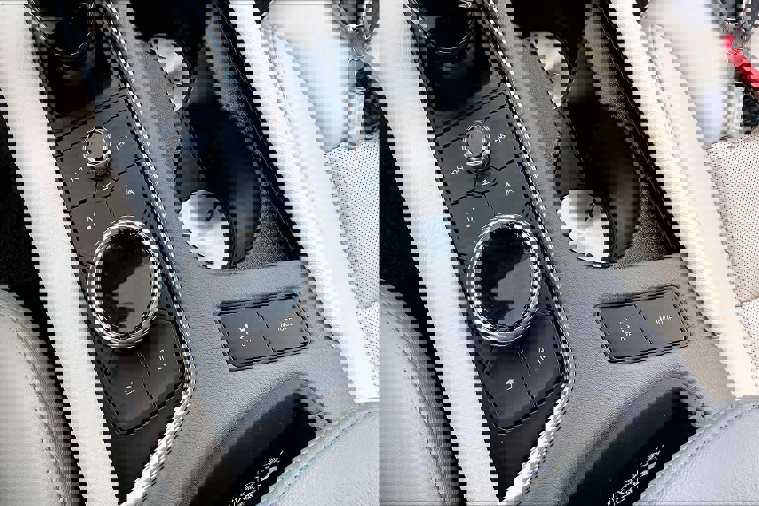 Used 2020 Cadillac XT6 Premium Luxury image 33