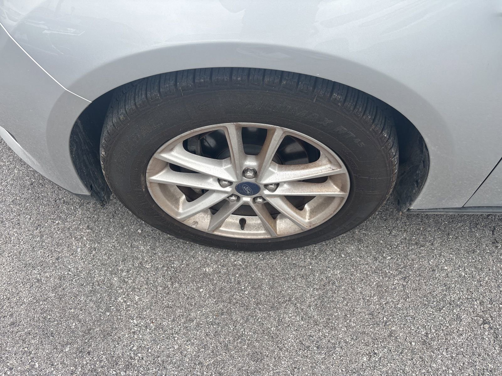 Used 2015 Ford Focus SE FWD image 10