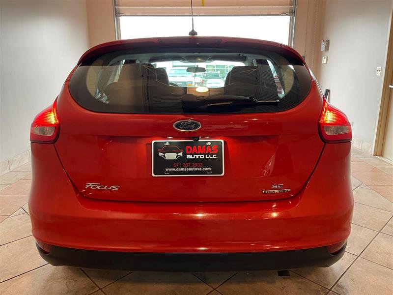 Used 2015 Ford Focus SE image 6