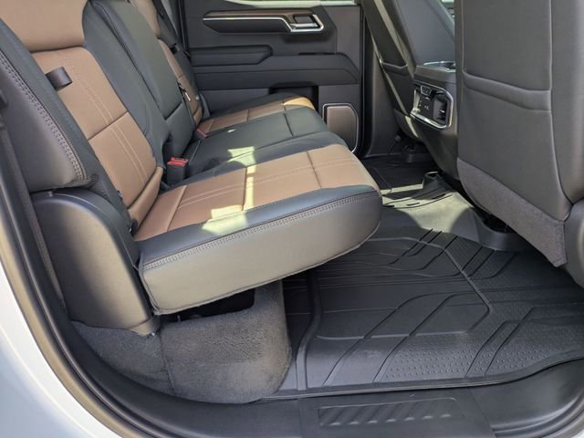 New 2026 Chevrolet Silverado 1500 High Country AWD/4WD image 36