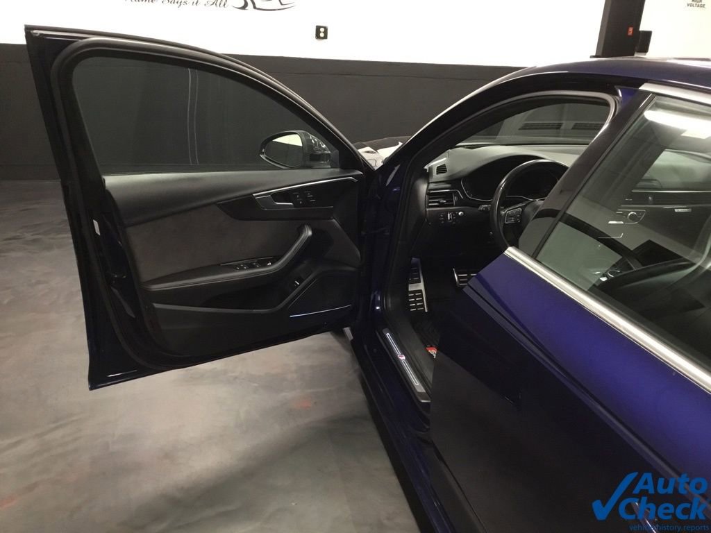 Used 2018 Audi S4 Prestige w/ Prestige Package image 19