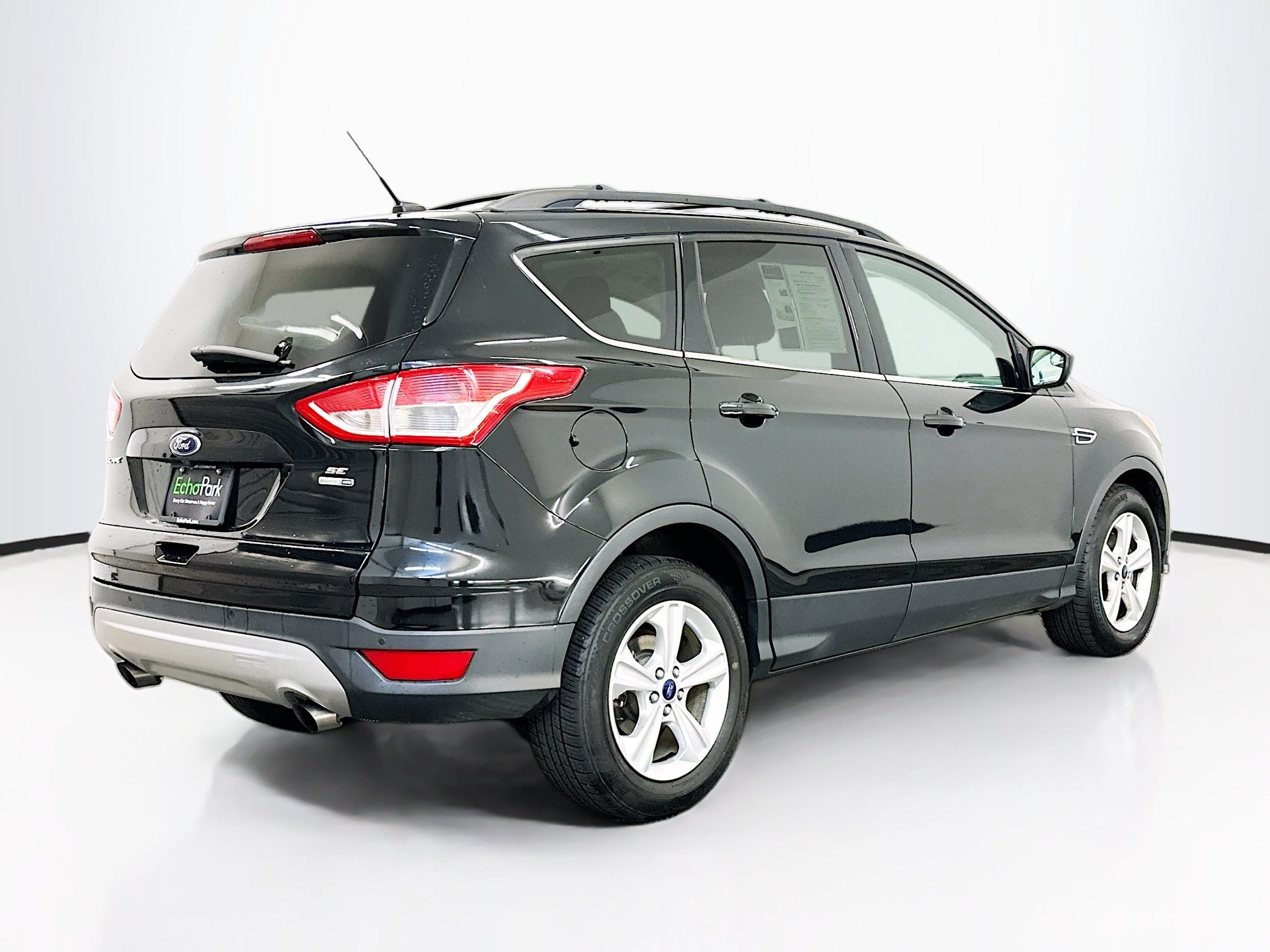 Used 2016 Ford Escape SE w/ Equipment Group 201A AWD/4WD image 9