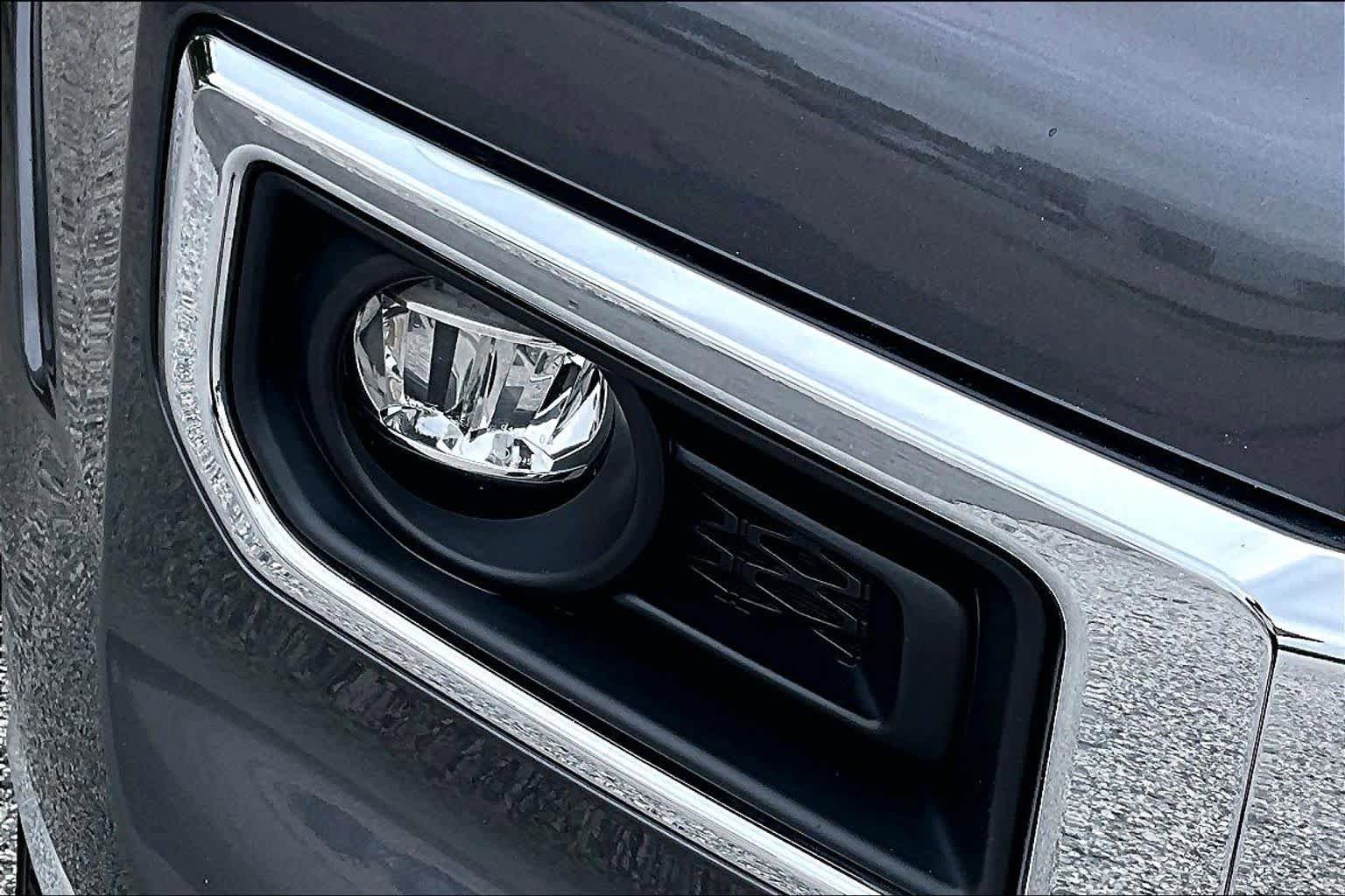 Used 2023 Toyota 4Runner Limited AWD/4WD image 28