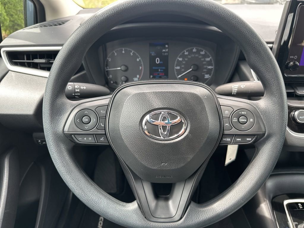 Certified 2025 Toyota Corolla LE FWD image 12