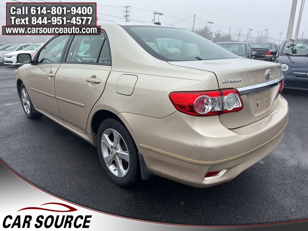 Used 2011 Toyota Corolla LE w/ Premium Pkg image 4