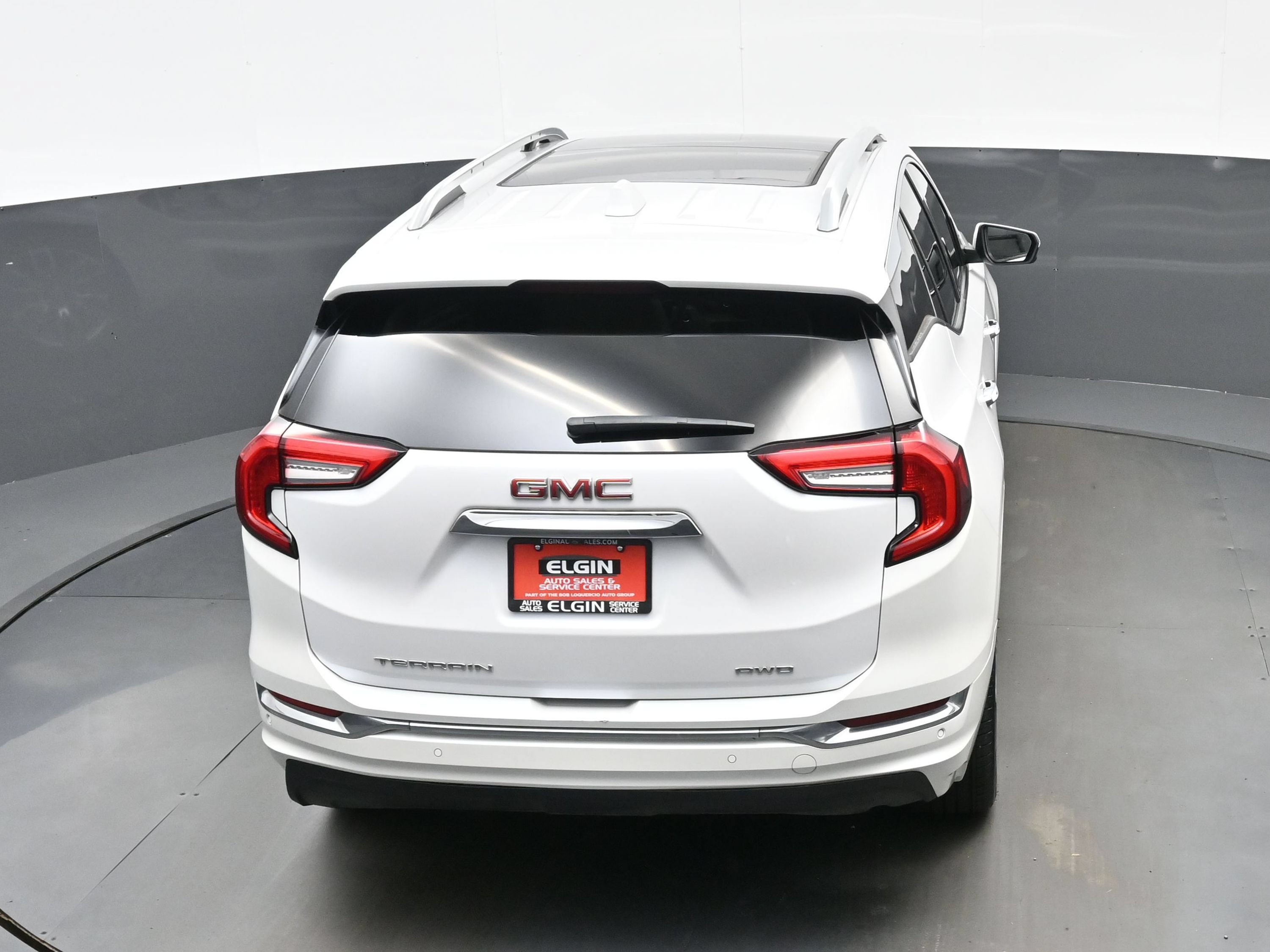 Used 2023 GMC Terrain Denali w/ Denali Premium Package AWD/4WD image 41