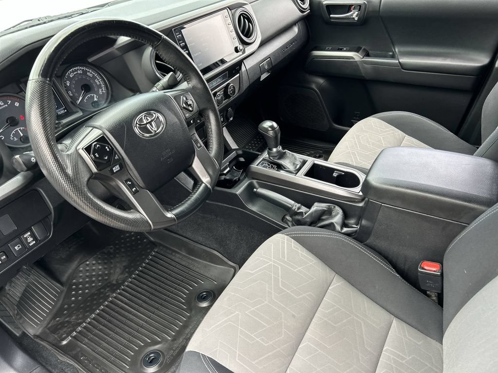 Used 2023 Toyota Tacoma TRD Off-Road AWD/4WD image 10