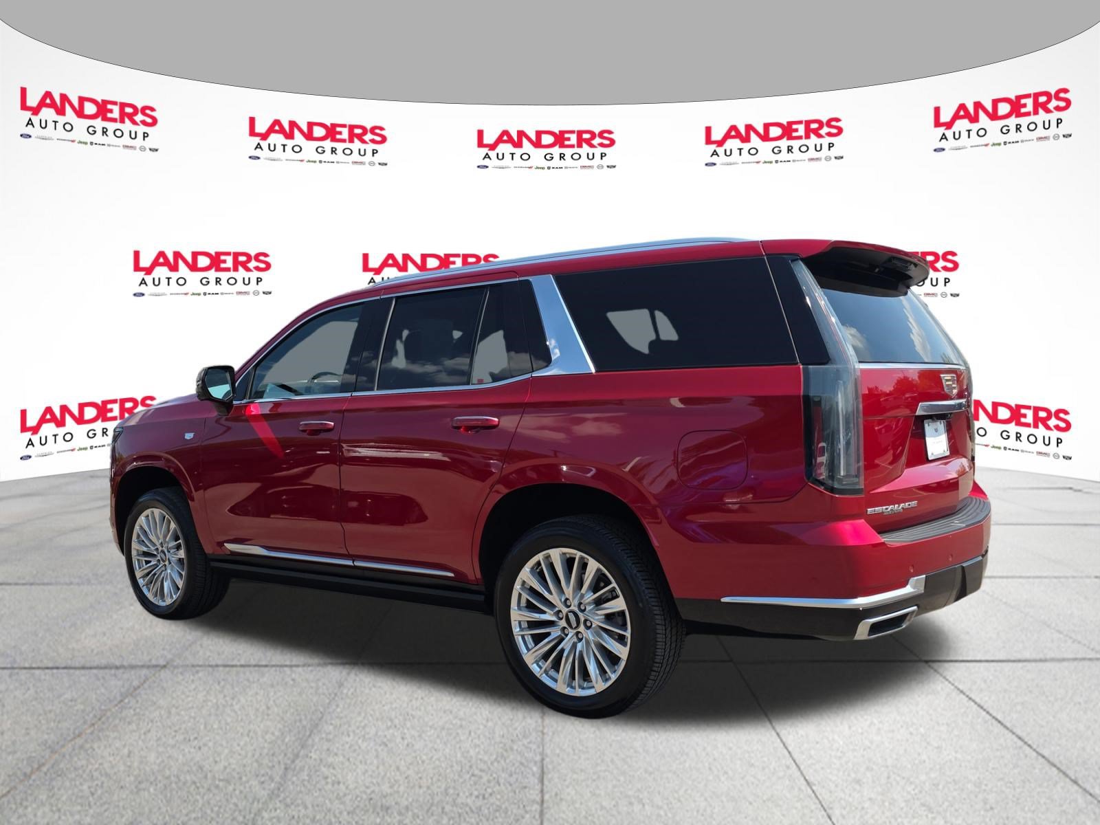 Used 2026 Cadillac Escalade Luxury w/ Touring Package AWD/4WD image 5