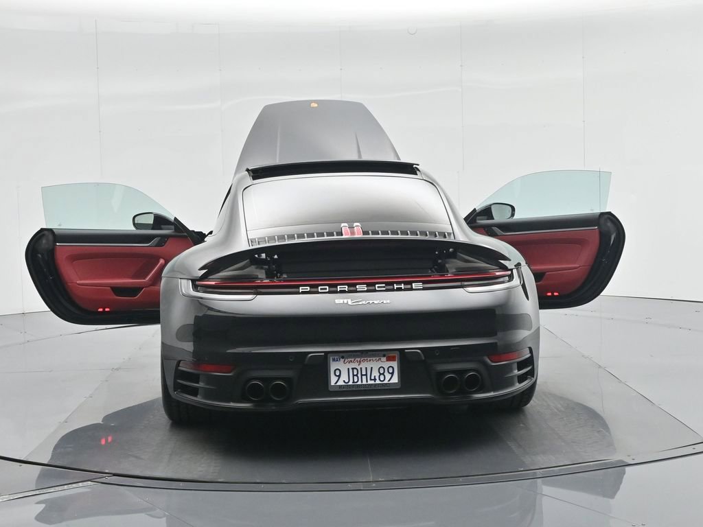 Used 2023 Porsche 911 Carrera image 35