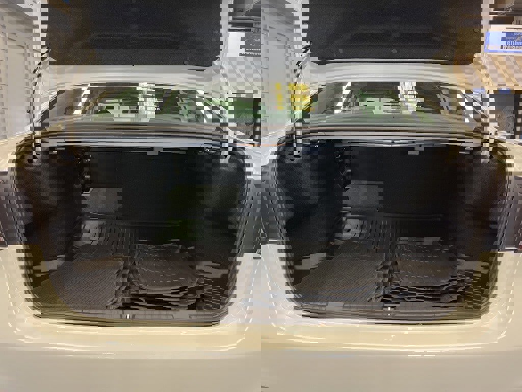 Certified 2025 Subaru Legacy Premium image 30