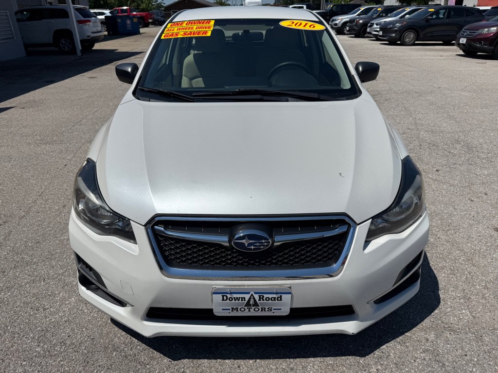 Used 2016 Subaru Impreza 2.0i AWD/4WD image 4