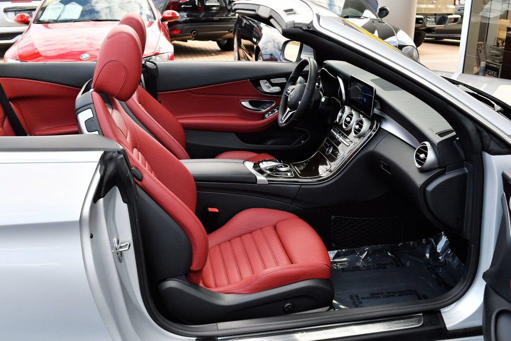 Used 2020 Mercedes-Benz C 300 4MATIC Cabriolet image 65