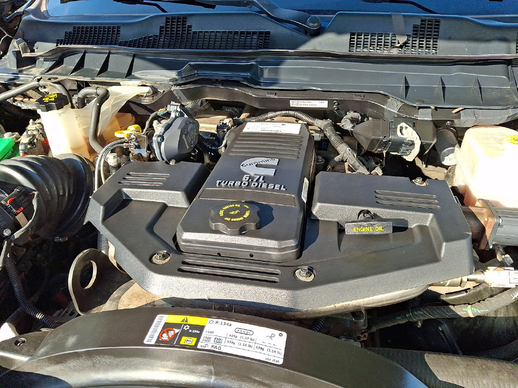 Used 2018 RAM 2500 SLT AWD/4WD image 30