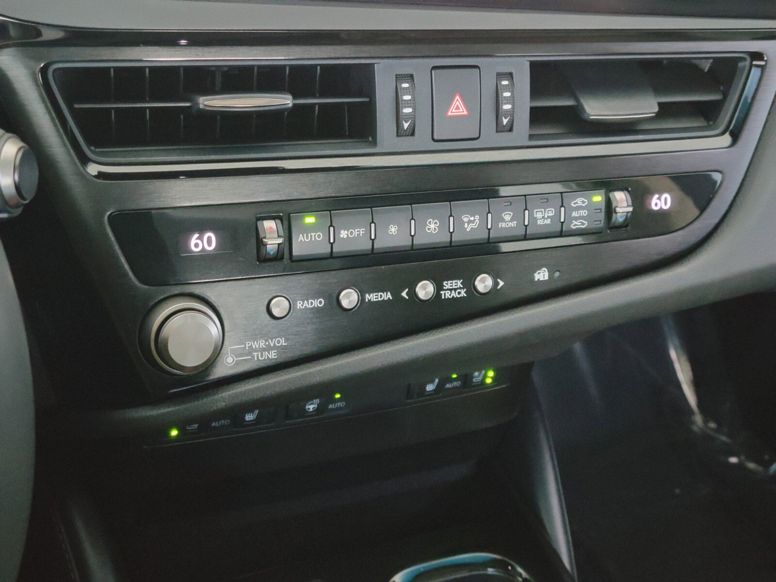 Used 2023 Lexus ES 350 w/ Premium Package FWD image 25