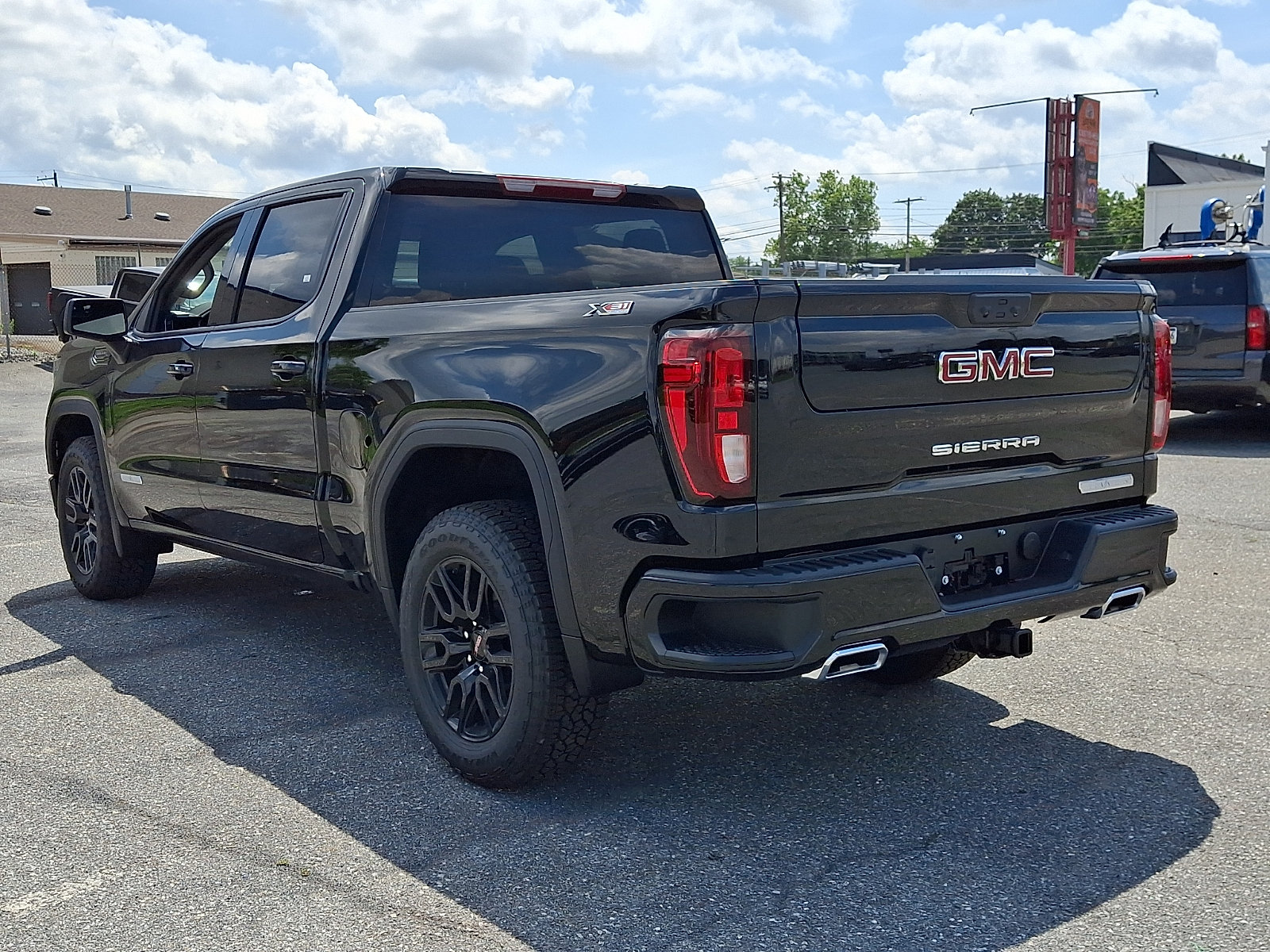 New 2026 GMC Sierra 1500 Elevation AWD/4WD image 3