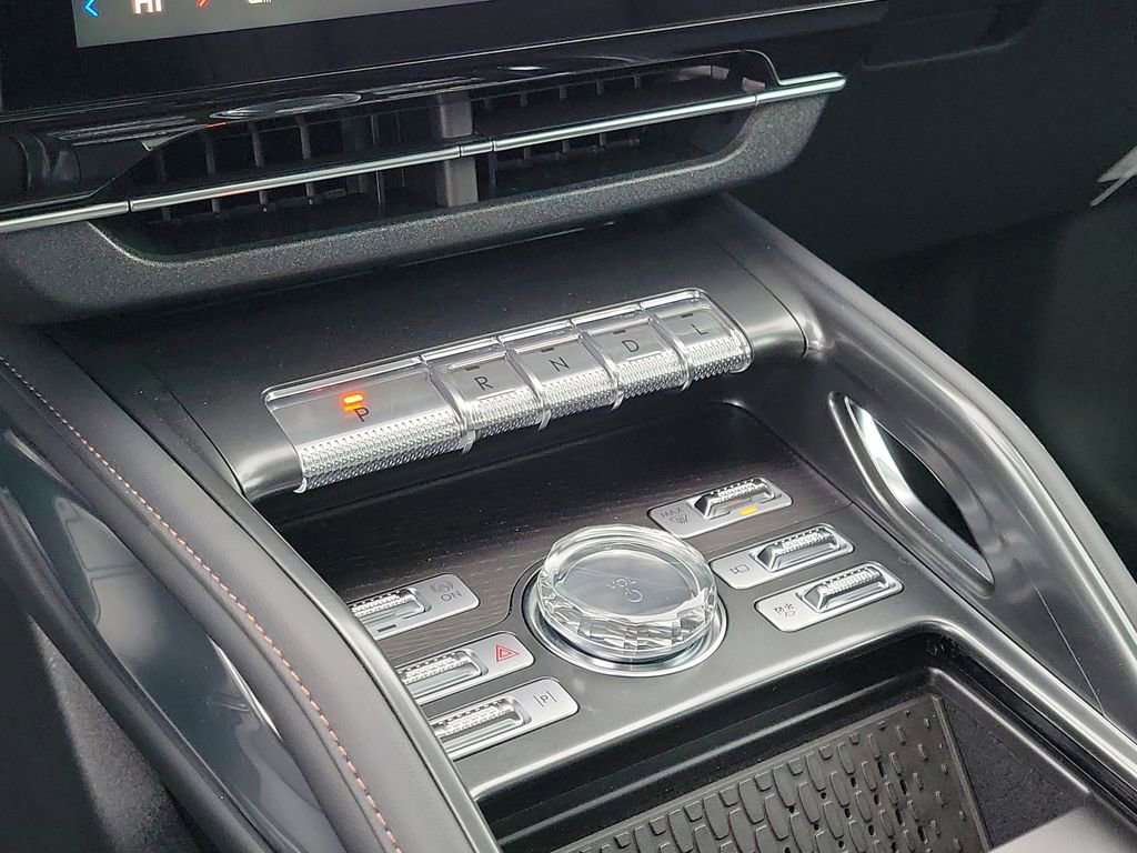 New 2026 Lincoln Nautilus Reserve image 28