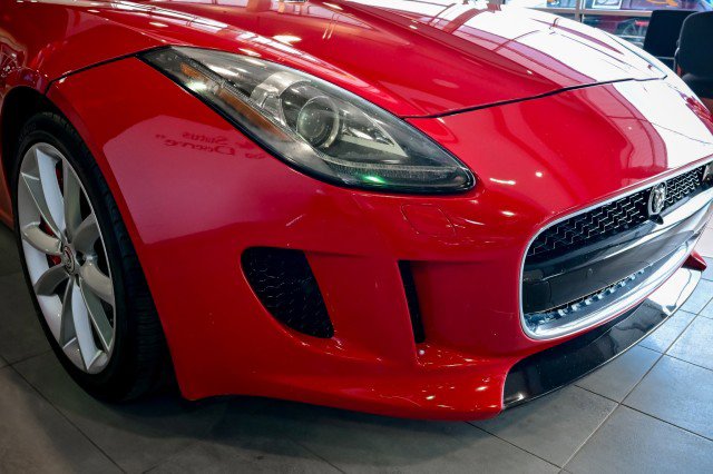Used 2014 Jaguar F-TYPE S image 13