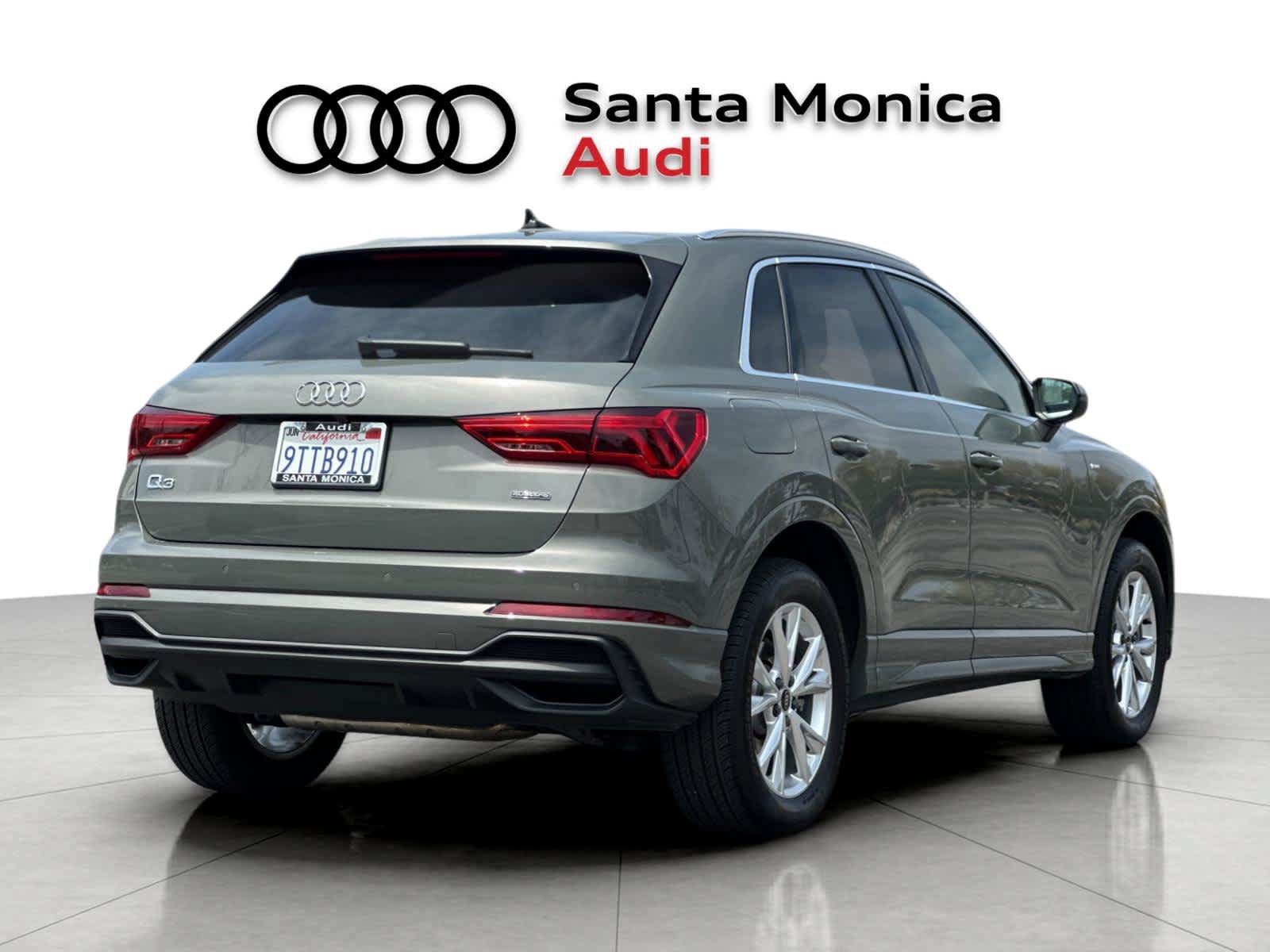 Used 2025 Audi Q3 2.0T Premium w/ Convenience Package AWD/4WD image 2