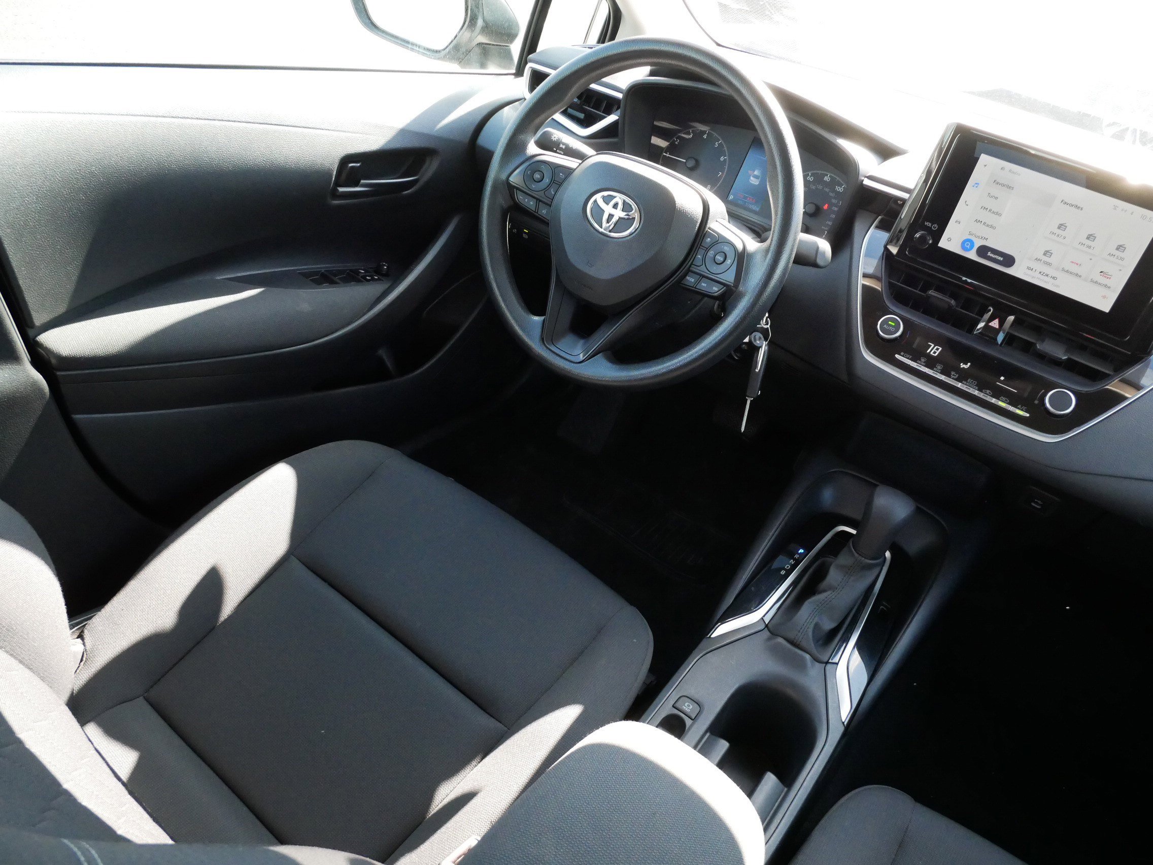Certified 2023 Toyota Corolla LE image 9